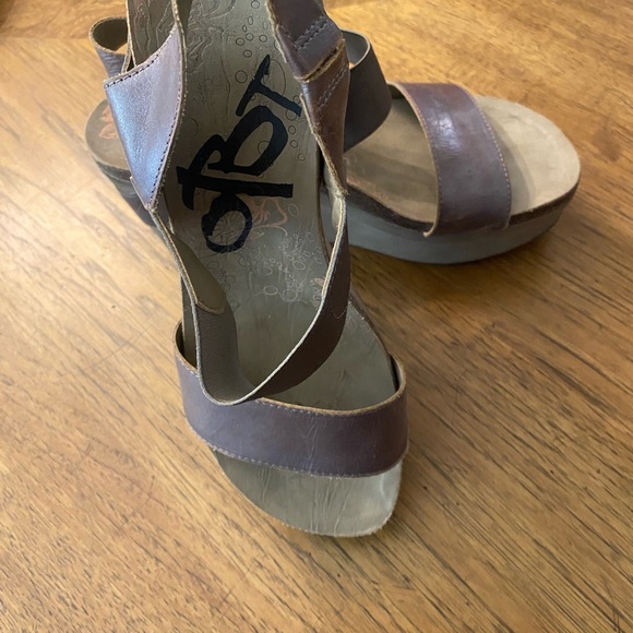 OTBT (worn) - Picture 2 of 4